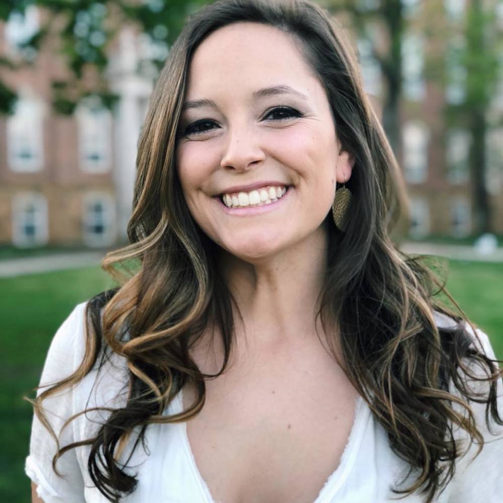 Meet your Posher, Lizzy